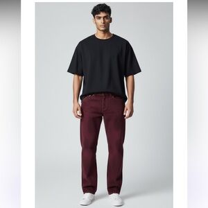 True Religion CYJ Hammer Down Straight w/ flap Super T Burgundy Jeans